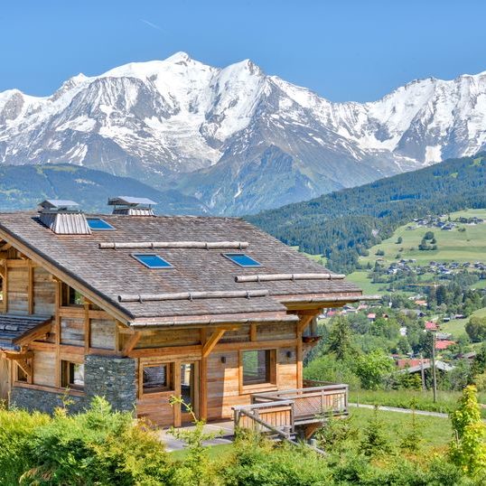 Taxi VTC Haute-Savoie by Classe-Affaires VTC - Chauffeur privé de sécurité - France - Suisse - Luxembourg Taxi VTC Haute-Savoie by Classe-Affaires VTC - Chauffeur privé de sécurité - France - Suisse - Luxembourg