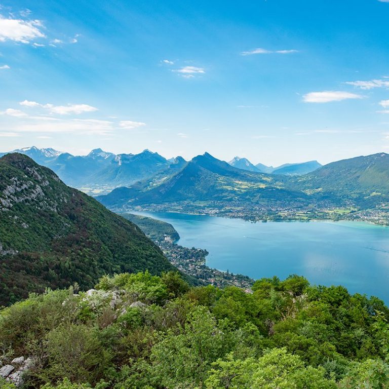 Taxi VTC Haute-Savoie by Classe-Affaires VTC - Chauffeur privé de sécurité - France - Suisse - Luxembourg Taxi VTC Haute-Savoie by Classe-Affaires VTC - Chauffeur privé de sécurité - France - Suisse - Luxembourg